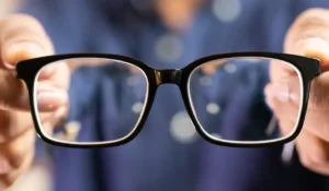 بیمه تکمیلی عینک