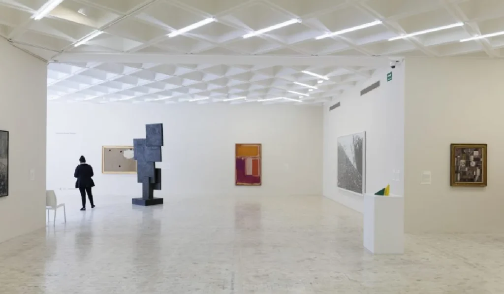 بیمه تکمیلی هنرمندان: راهنمای کامل نحوه ثبت نام و شرایط 2 بیمه تکمیلی هنرمندان